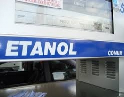 Etanol continua competitivo com gasolina em apenas 4 Estados brasileiros