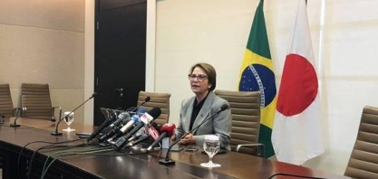 “Macron foi oportunista e prejudicou imagem do Brasil”, diz ministra