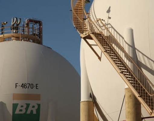 Petrobras vai aumentar preço do gás de cozinha e para a indústria