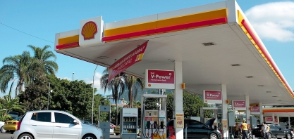 Falta de combustíveis em alguns postos da marca Shell