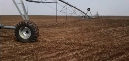 Iniciado plantio de soja em áreas irrigadas; chuva é prevista para outubro