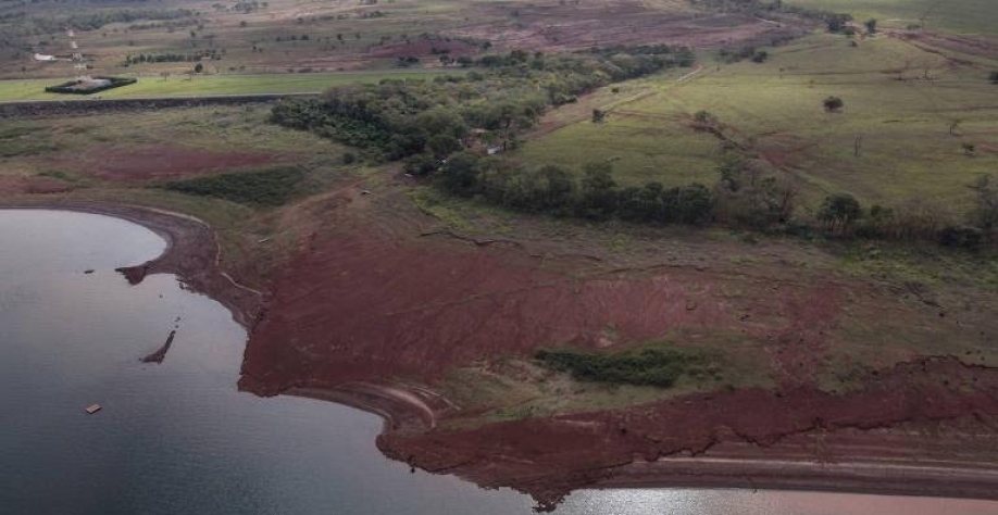 Bacia do Paraná sente efeitos da seca no agronegócio e geração de energia