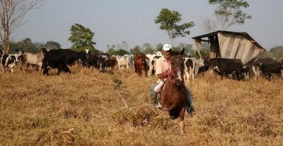 Tentativa de considerar pecuaristas e garimpeiros como povos tradicionais