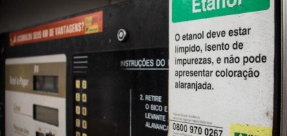 Preço da gasolina cairá menos de 1 centavo com isenção do álcool 