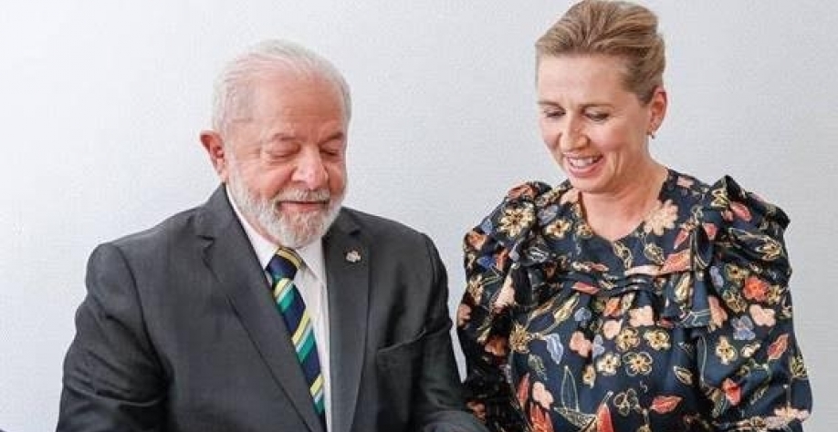 O presidente Lula e a primeira-ministra da Dinamarca, Mette Frederiksen, em encontro em Bruxelas - Ricardo Stuckert/Divulgação