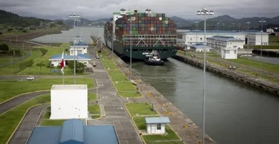 Canal do Panamá reduzirá tráfego de navios devido à seca